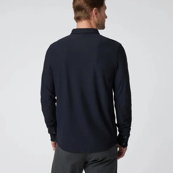 NWT Vuori Men's Navy Button Down Shirt NWT - Picture 2 of 6